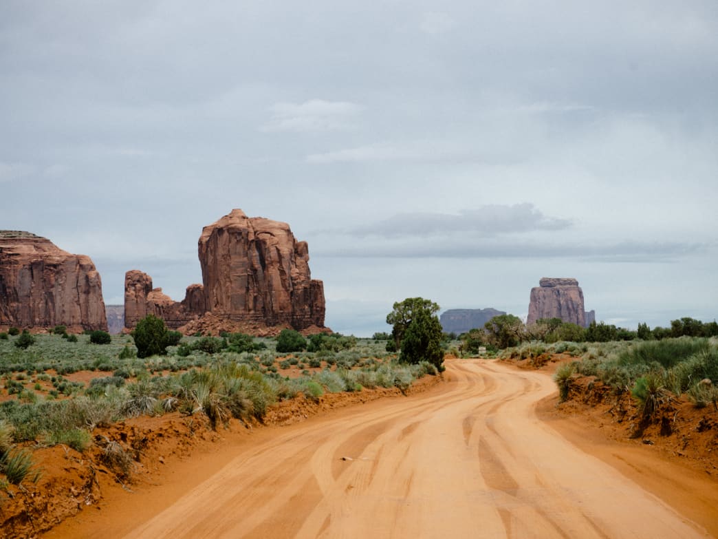 A Viewing Excursion Unlike Any Other: Monument Valley Guided Jeep Tour