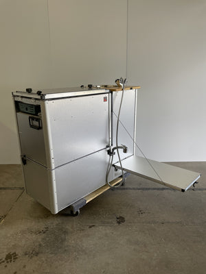Van Kitchen