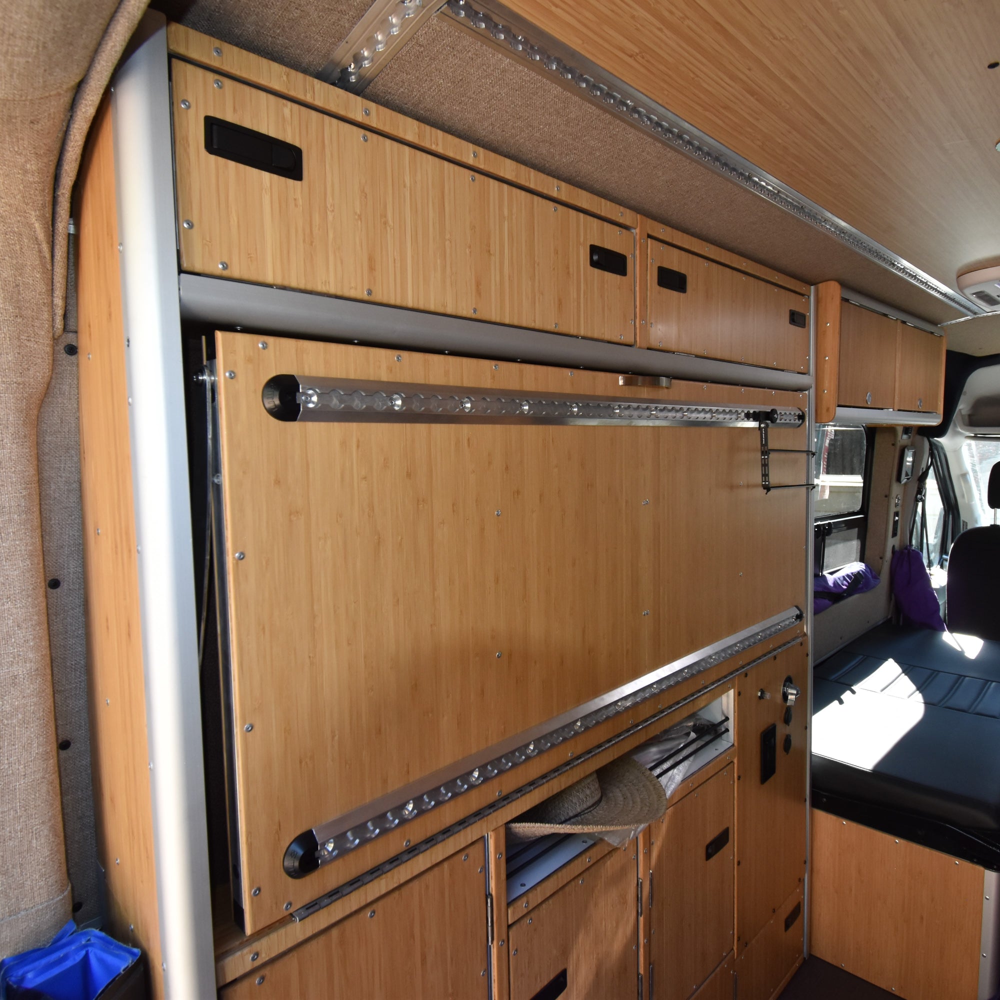 Murphy Bed L-Track