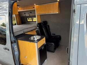 Murphy's Lounge Van Build