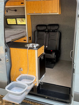 Murphy's Lounge Van Build