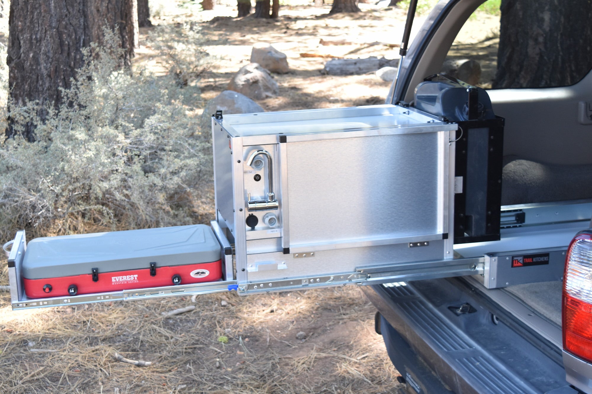 Trail Kitchen Slide Kitchen - Trail Kitchens